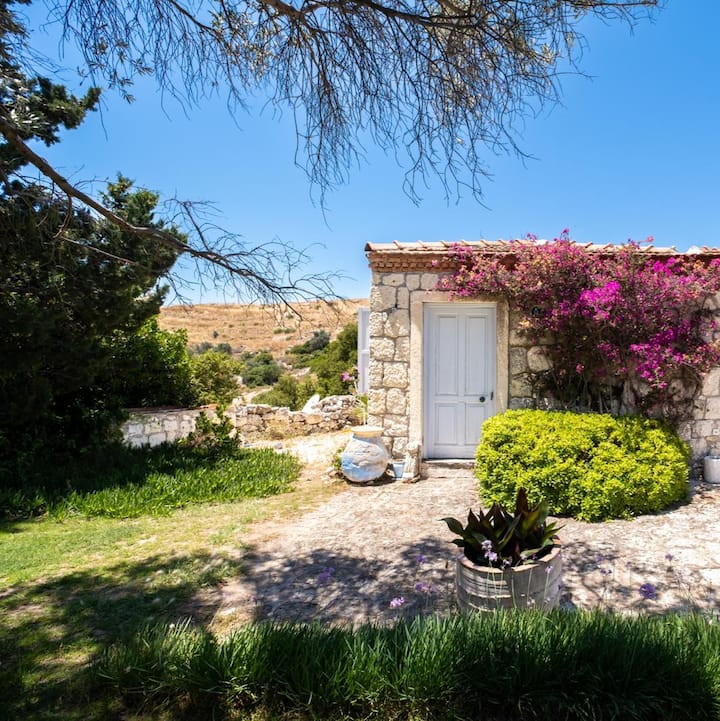 Alaçatı Garden House - Çeşme