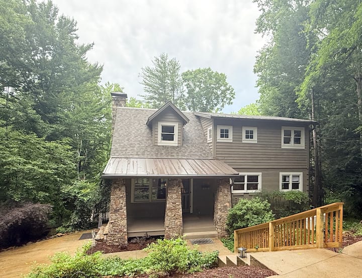 Private Dahlonega Cabin Less Than 4 Miles To Town - Dahlonega, GA