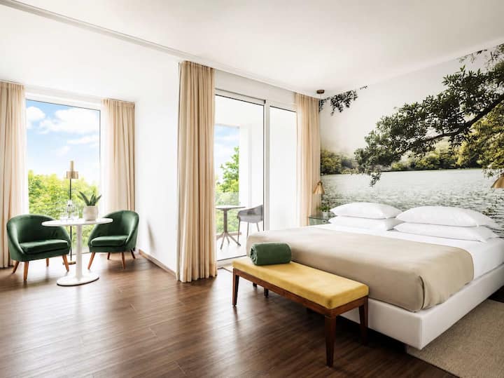 Michelin Guide Historic Estate W/breakfast & Pool - Ponta Delgada