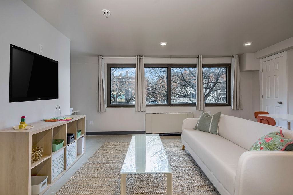 Eden Suite 204 photo 1