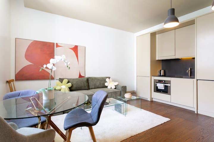 Elegant Central Lisbon Apartment - Lizbona