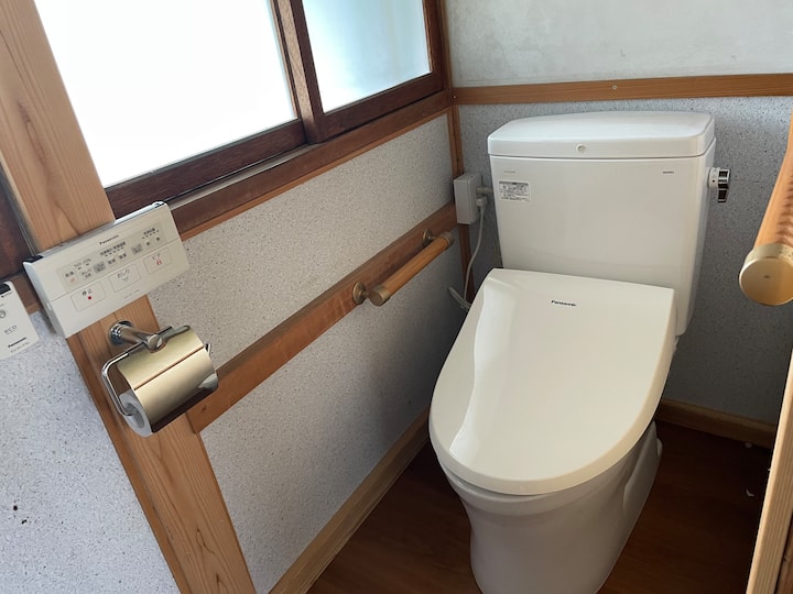 トイレはウォシュレットです。