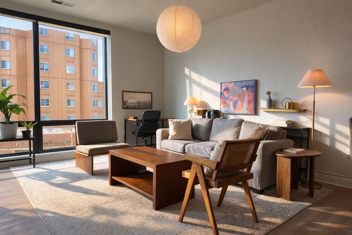Luxe 1br Apt Near Brady+balcony+lounge | Sleeps 4 - 米爾瓦基