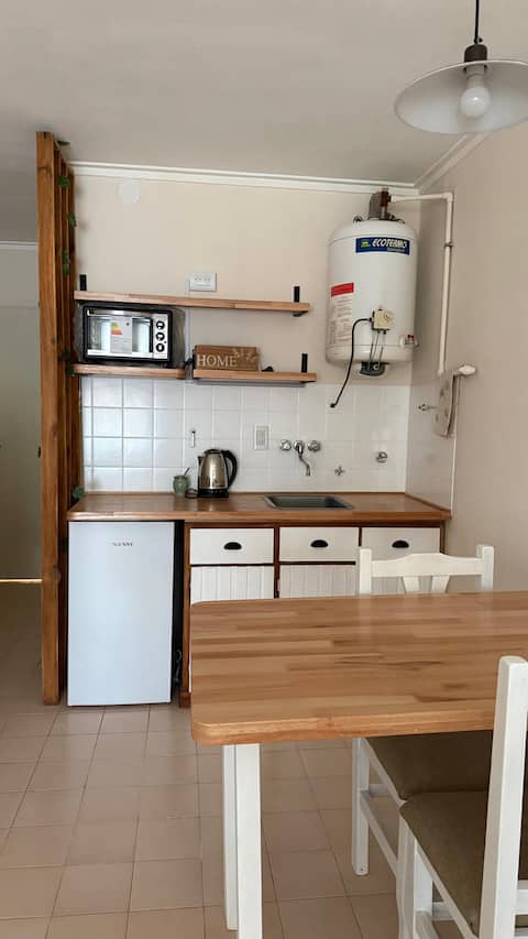Top performing Airbnb: Cozy, centrally located studio in Tandil in Tandil