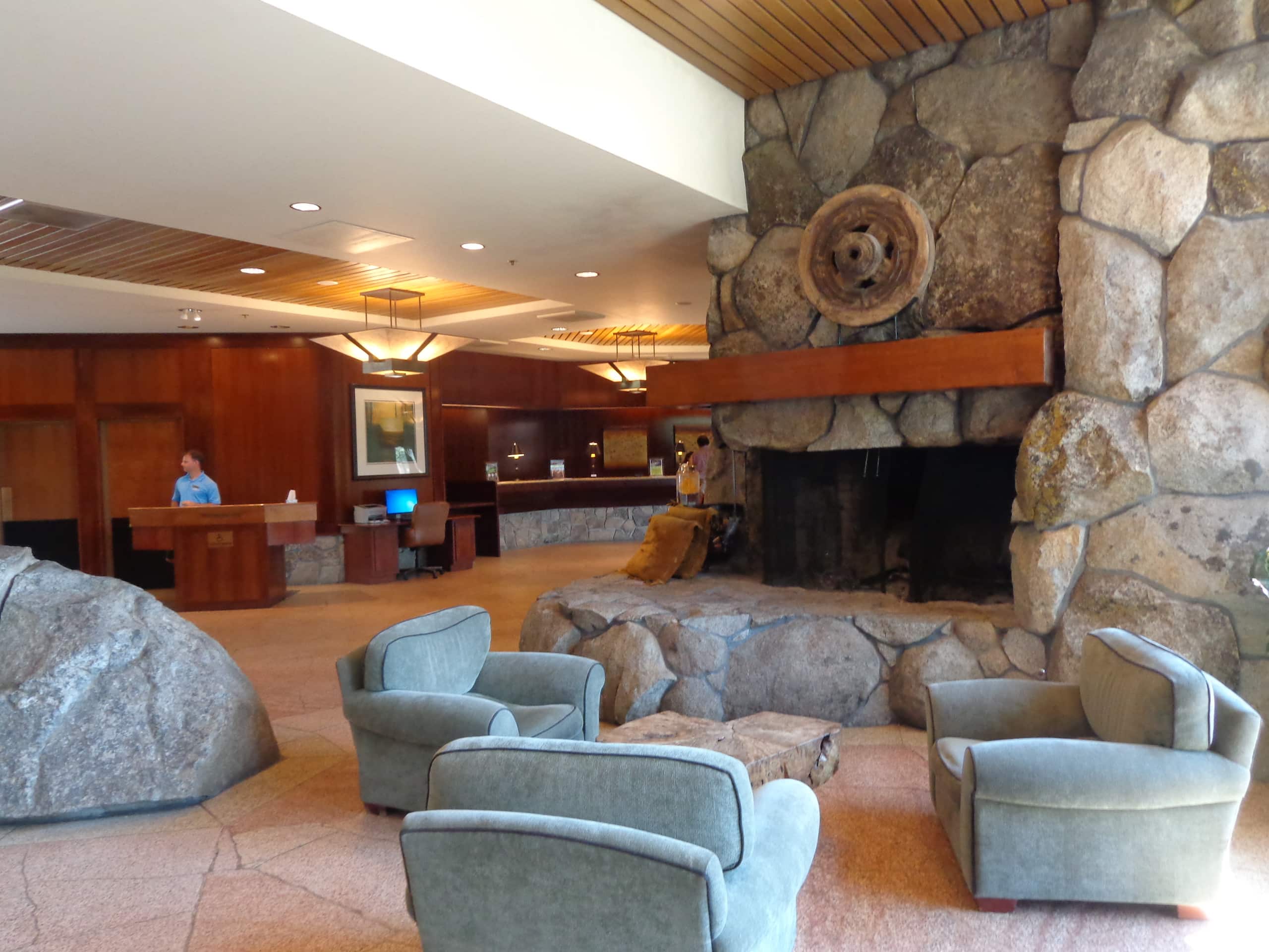 Ski-In/Out Hotel, Pool, Spa & Golf - Photo 34