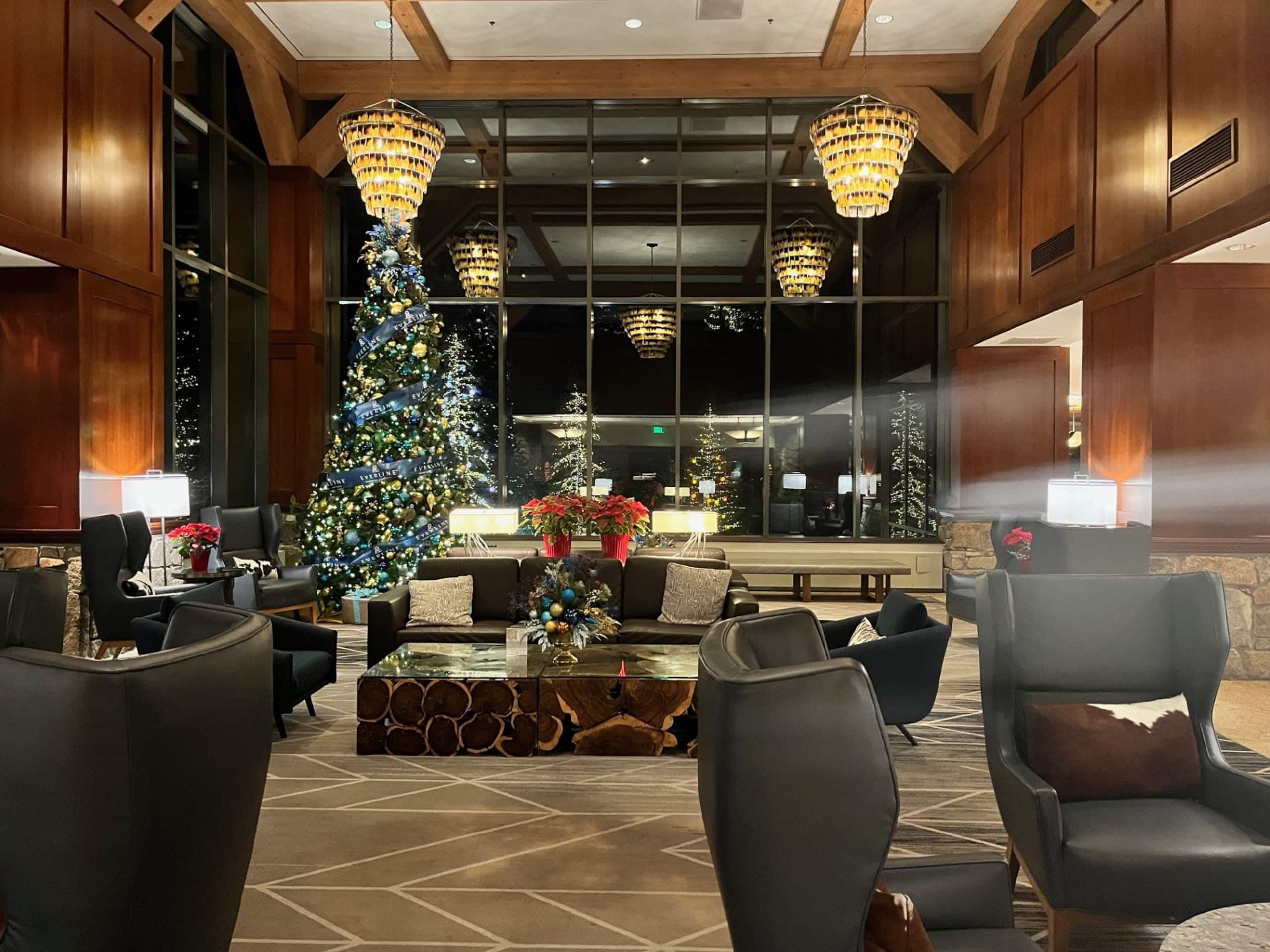 Ski-In/Out Hotel, Pool, Spa & Golf - Photo 35