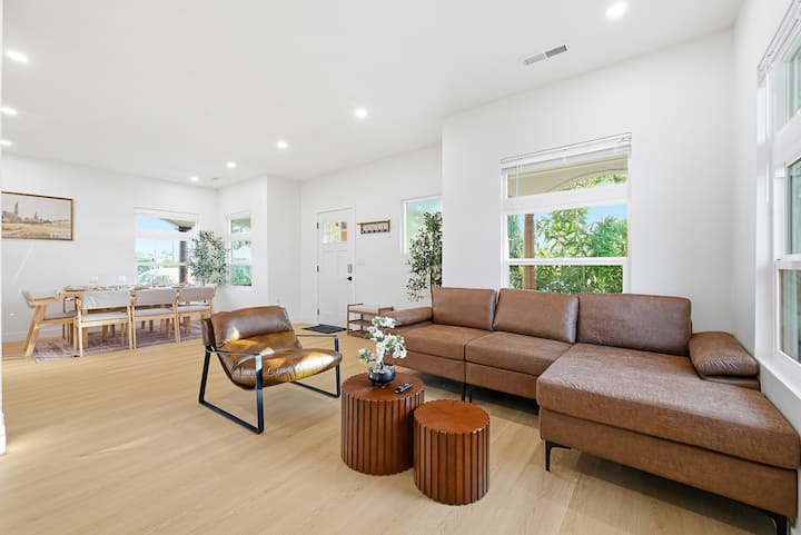 Large Family Getaway : 5br/5ba Free Parking /Ac - Berryessa - San Jose