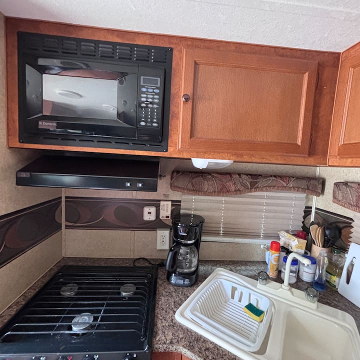 Affordable Trailer Near Jasper - Hinton, AB, Canada
