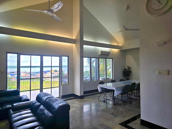 Spacious Room For 7 | Cbd | Walk To Waterfront - Darwin