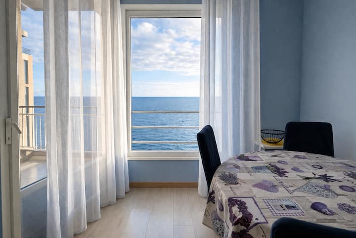 Il Monoblu - Vista Mare - Ospedaletti