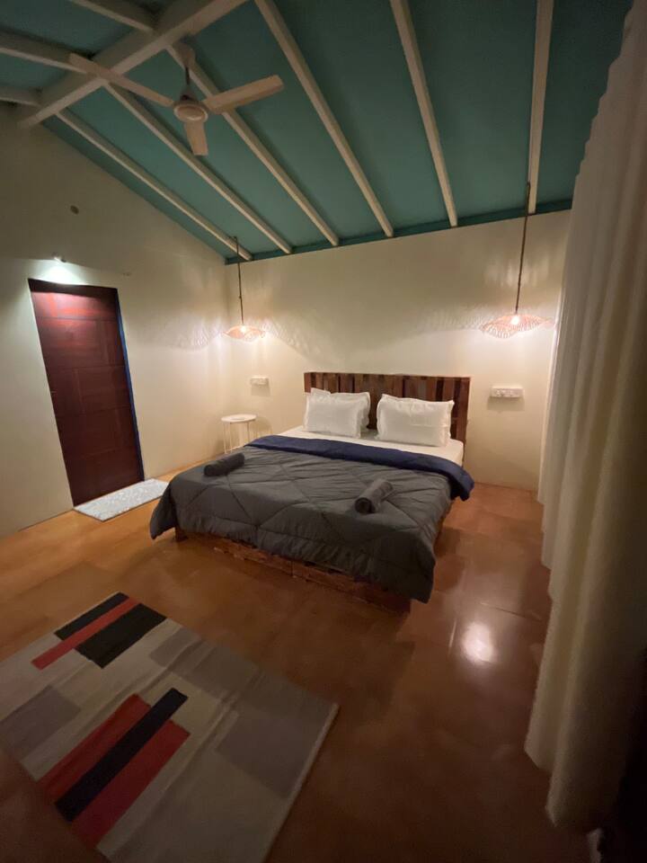 Bedroom 1 image 1