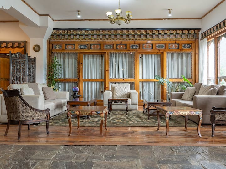 Cottage Room W/ Balcony & Mountain View +Breakfast - 不丹