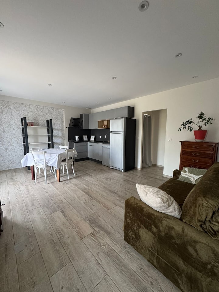 5 Min De La Mer. Appartement Privatif Avec Jardin. - Sauvian