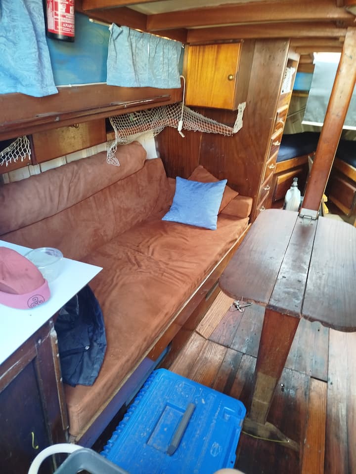 à Louer Chambres Sûr Bateau En Bois - Paimpol
