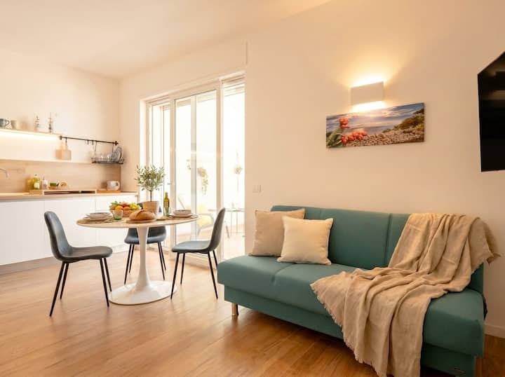 San Francesco Modern Loft With Private Parking - Bari