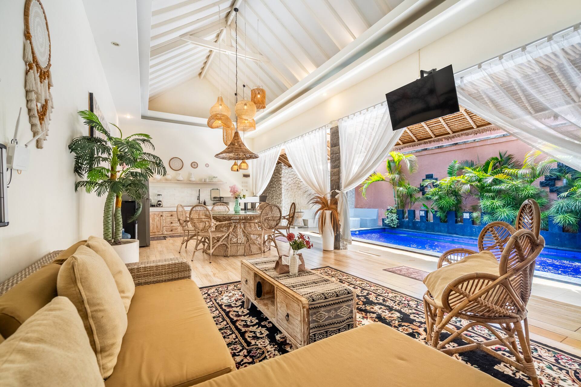 Spacious Coastal Escape 3 Bedroom Private Villa in Uluwatu 3