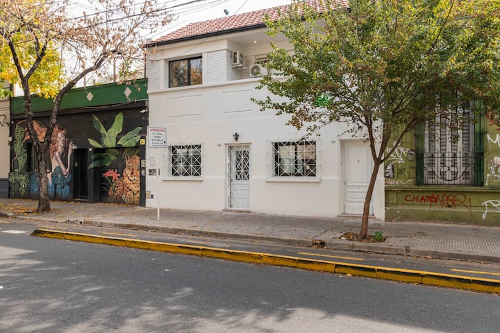 Four-bedroom apartment in Villa Crespo