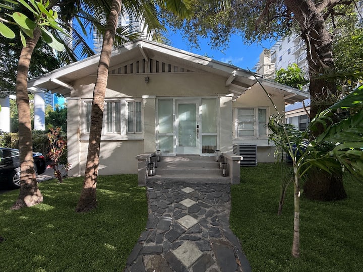 The New 434 Edgewater - Miami