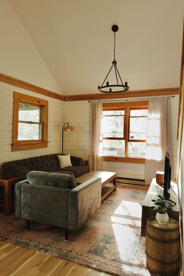 Happy Hill Cabin - Overlook The New River - Mouth of Wilson, VA