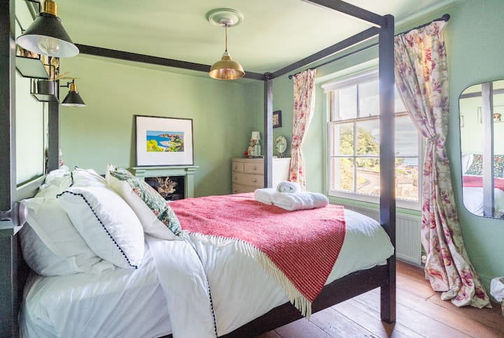 Luxury 5-bed Retreat | Sea Views | Exmoor Coast - Lynmouth
