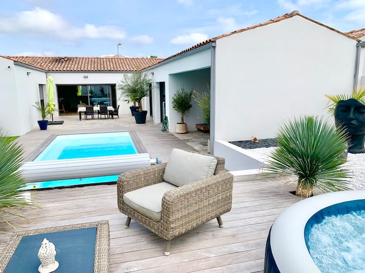 Maison Familiale - Piscine Et Jacuzzi - 5 Chambres - Charente-Maritime