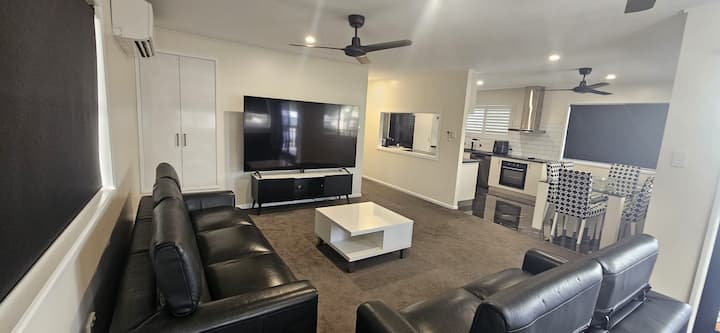 3br Guest House In Mackay - 매카이