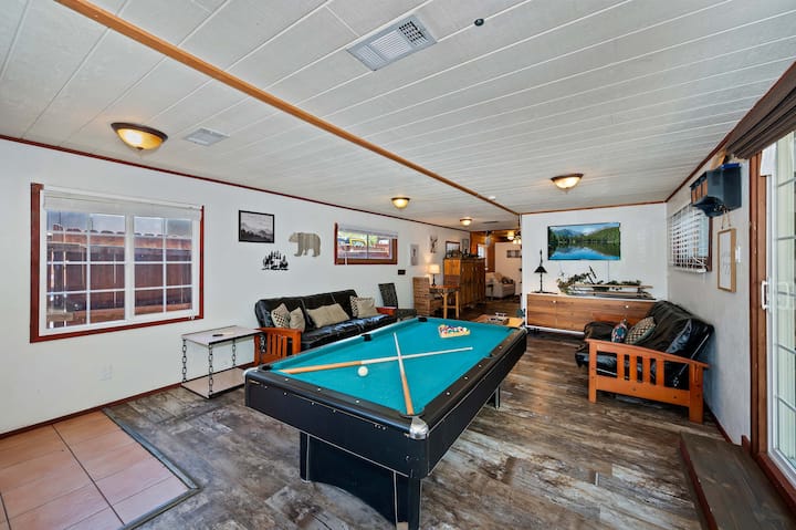 Two Homes In Village W/ 2 Game Rooms And Sleeps 16 - Big Bear Lake, CA