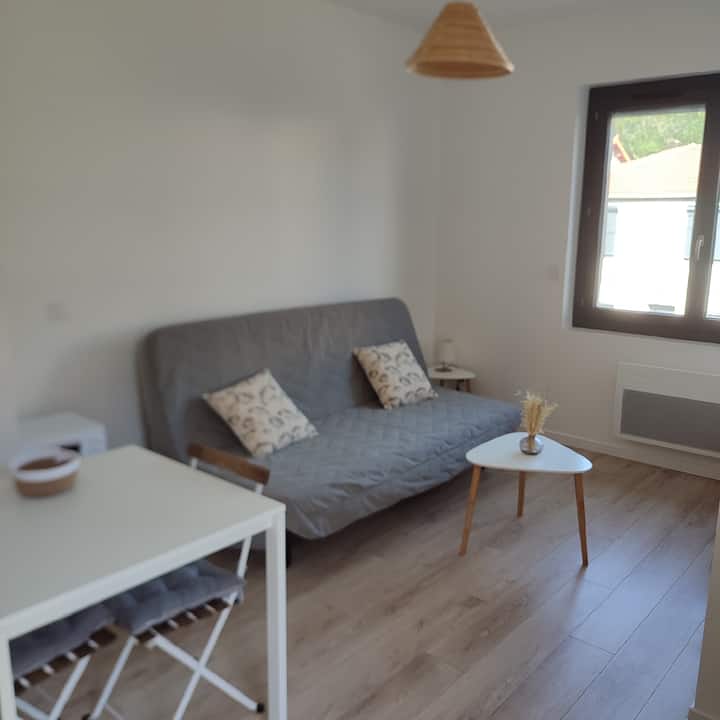 Studio Valence - Valence