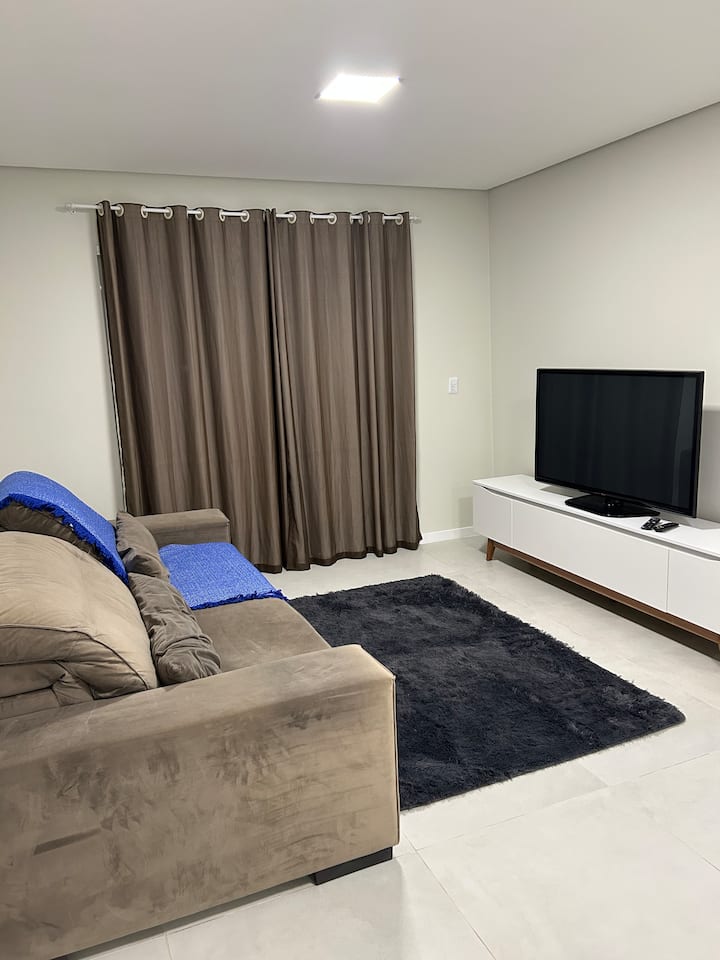Espaço, Conforto E Praticidade Em Casa Completa. - Campo Alegre