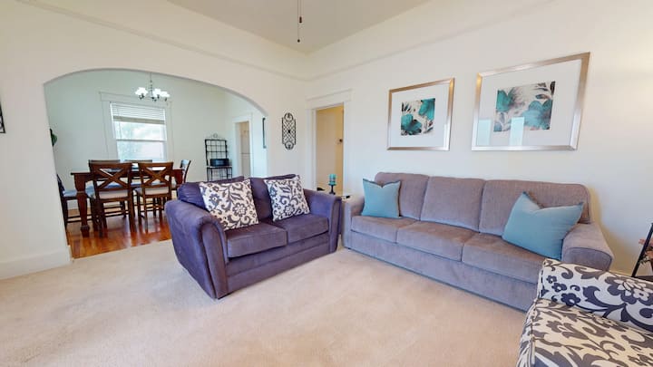 Fletc Friendly-classic, Central & Modern Comforts - Roswell, NM