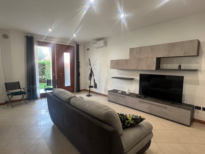 Apartment Yana - Mira