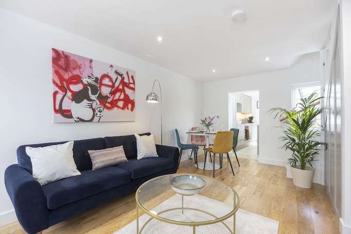 Stylish-maison-salle De Bain Privée-vue Sur Rue - 卓特咸學院