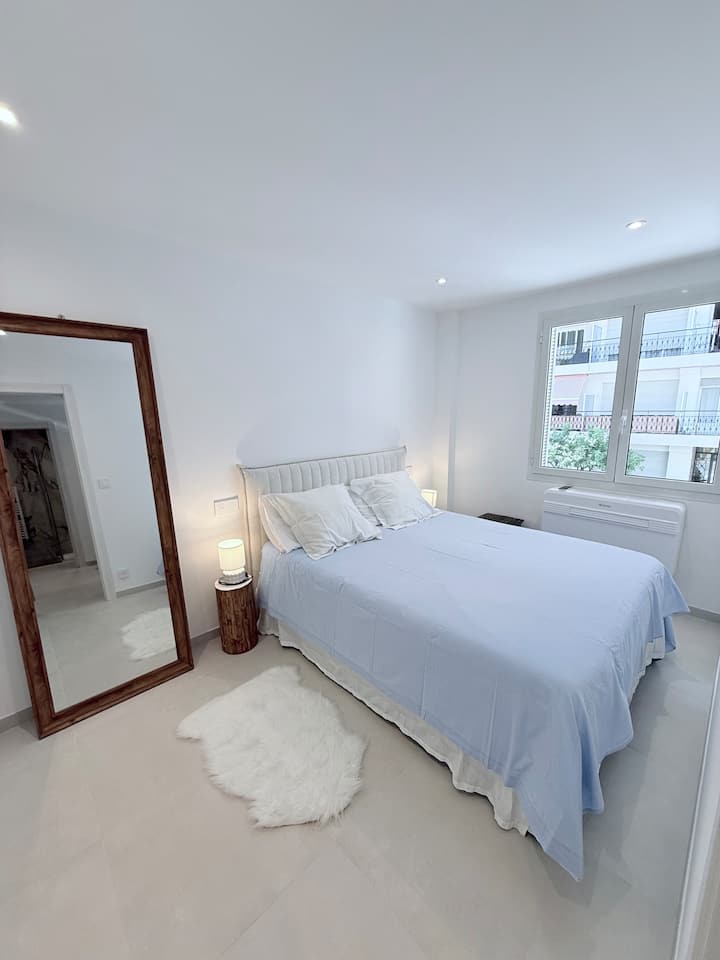 Appartement Rénové Proche Plage - Menton