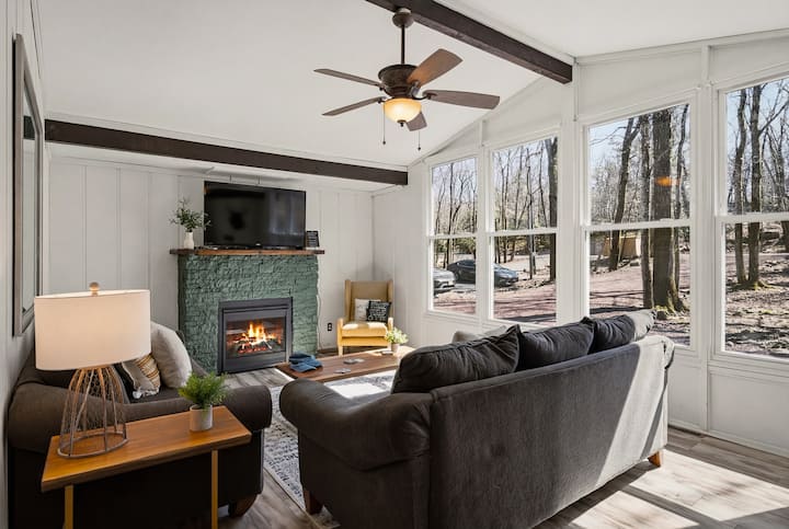 Pocono Cabin | Near Big Boulder & Jack Frost - Lake Harmony, PA