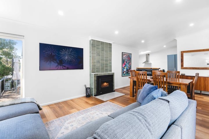 Wattle House | Firepit Retreat | 5 Mins To Cbd - 와가와가