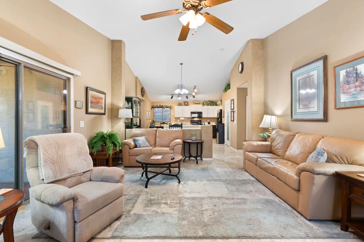 Desert Oasis Retreat | 3br Getaway In Peoria - Peoria, AZ