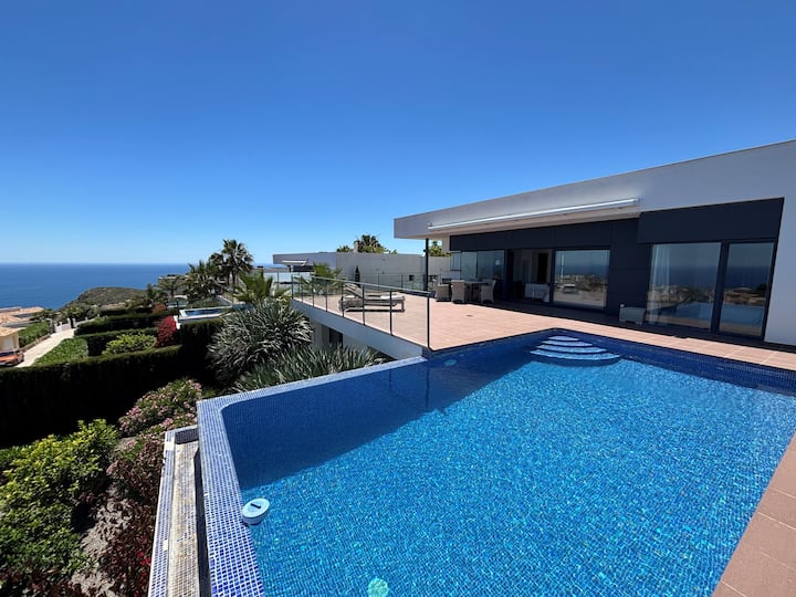 Villa Magnolias - Moraira