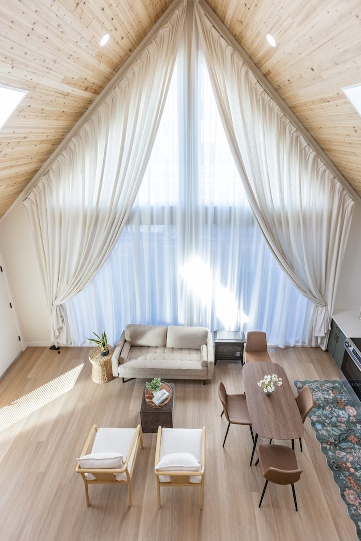 Jane's Home (St1) | Modern 2b Loft W/ Vaulted Ceil - San Jose, CA