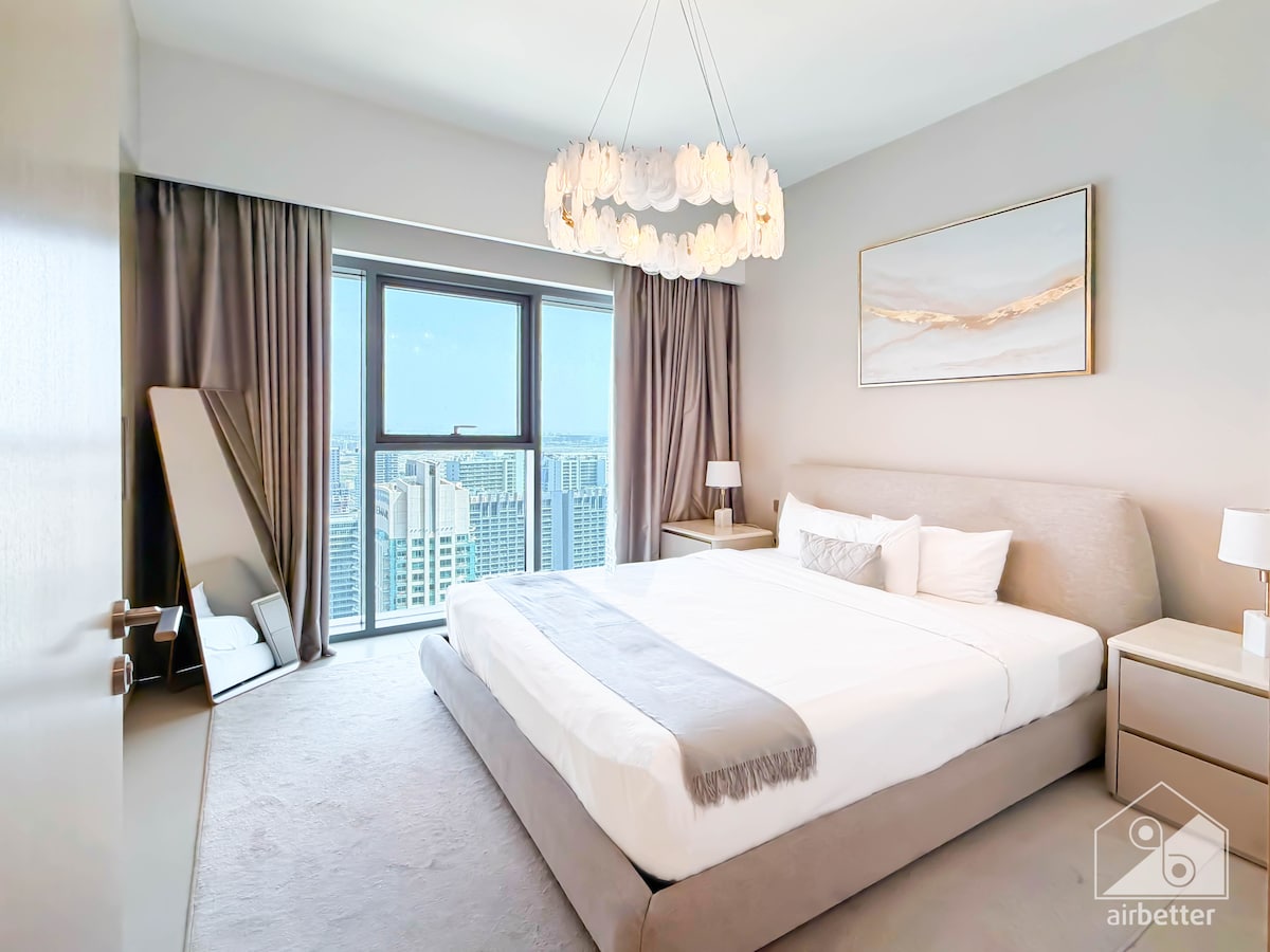 1 Bedroom Furnished Apartment with Skyline View · II — photo 3