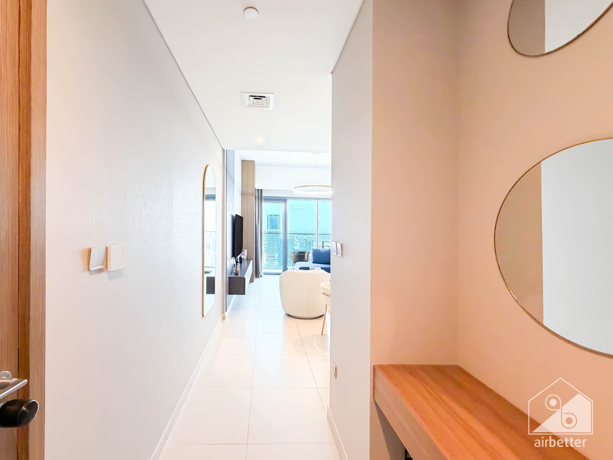 1 Bedroom Furnished Apartment with Skyline View · II — photo 6