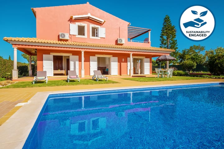 Peaceful Villa With Pool And Bbq In Carvoeiro - Carvoeiro