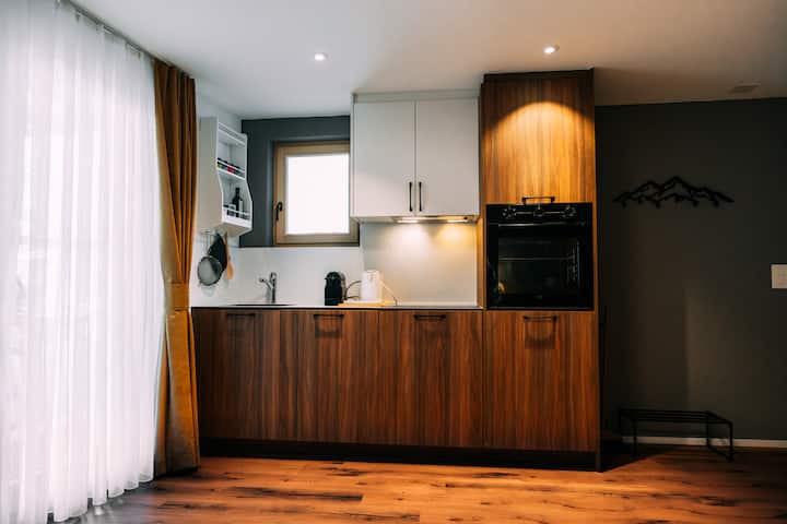 Alpina Two - Charming Apartment Prime Location! - Brienz