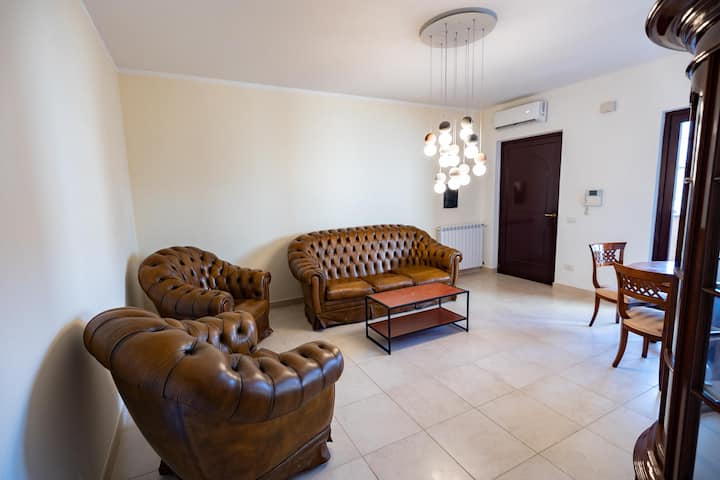 Chiaro Di Luna Guest House - Roccella Ionica