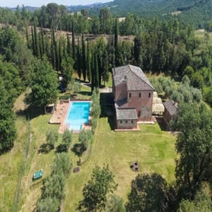 Villa Fiorello 10m Montepulciano W/pool Viola - Sinalunga