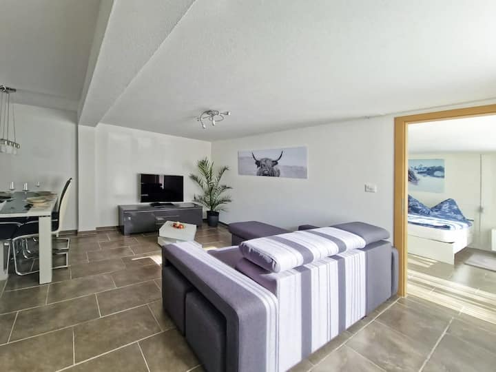 Chalet Bellevue Beatuiful Waterfall View & Garden - Lauterbrunnen