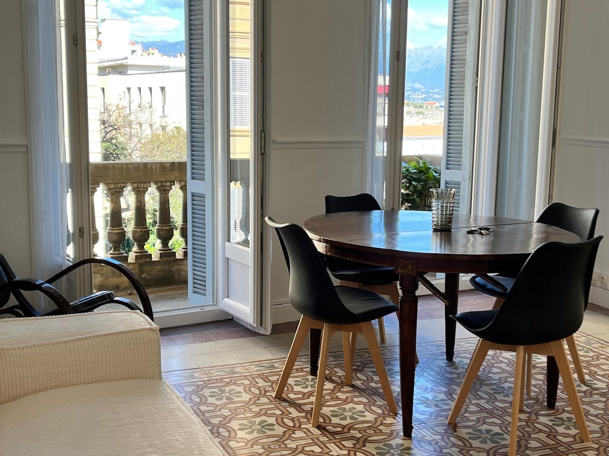 Apartment in Ajaccio, popular area, Trottel Beach