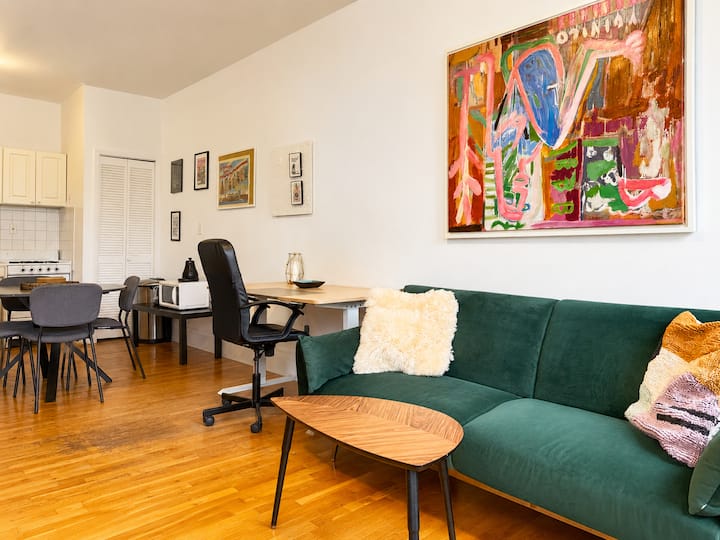 Bright Hoboken 1br Near Path + Workspace - Hoboken, NJ
