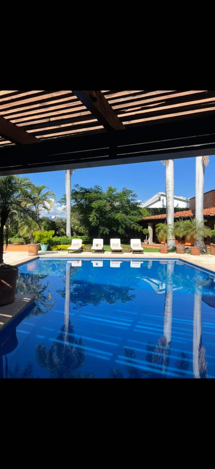 Lujosa Casa De Descanso En Cuernavaca - Cuernavaca
