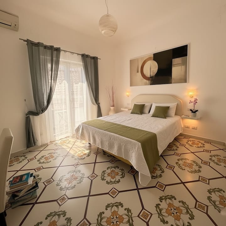 De Vivo Realty - The Colombo Positano - Positano