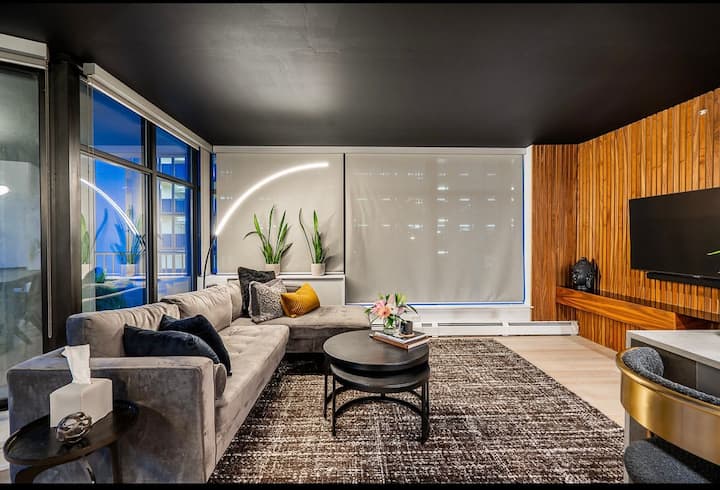Fifa26 Basecamp | 2bd/2ba + Parking - Vancouver